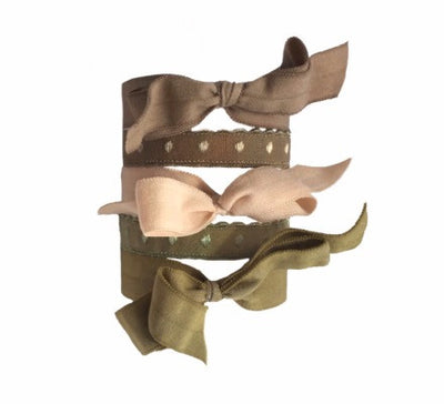 Fawn Set by Bandtz. Five Bandtz hair elastics in nude, khaki, cargo green color combination. Hair accessory with strong hold. Best hair ties for thick hair and curly hair. 